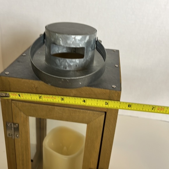 Lantern - Picture 7 of 10